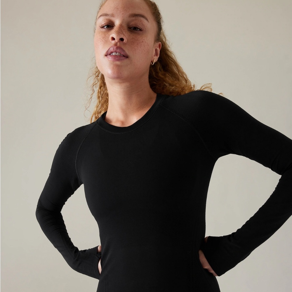 Athleta momentum black long sleeve